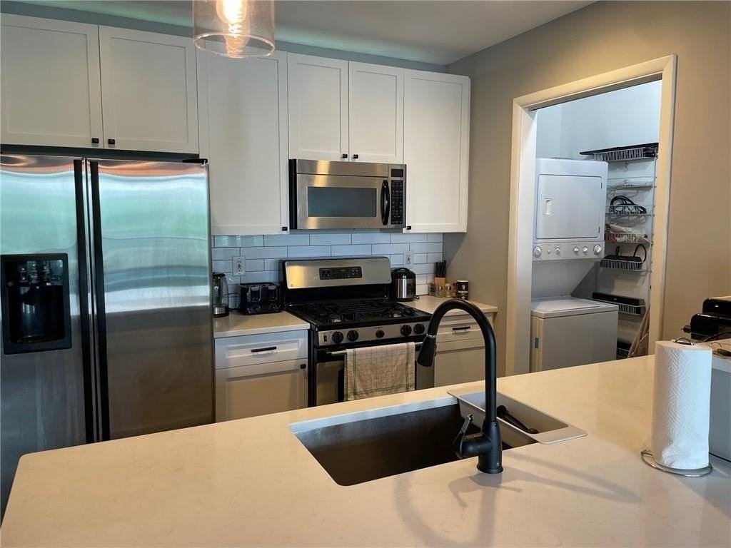 845 Spring St Nw #213 - Photo 2 of 16