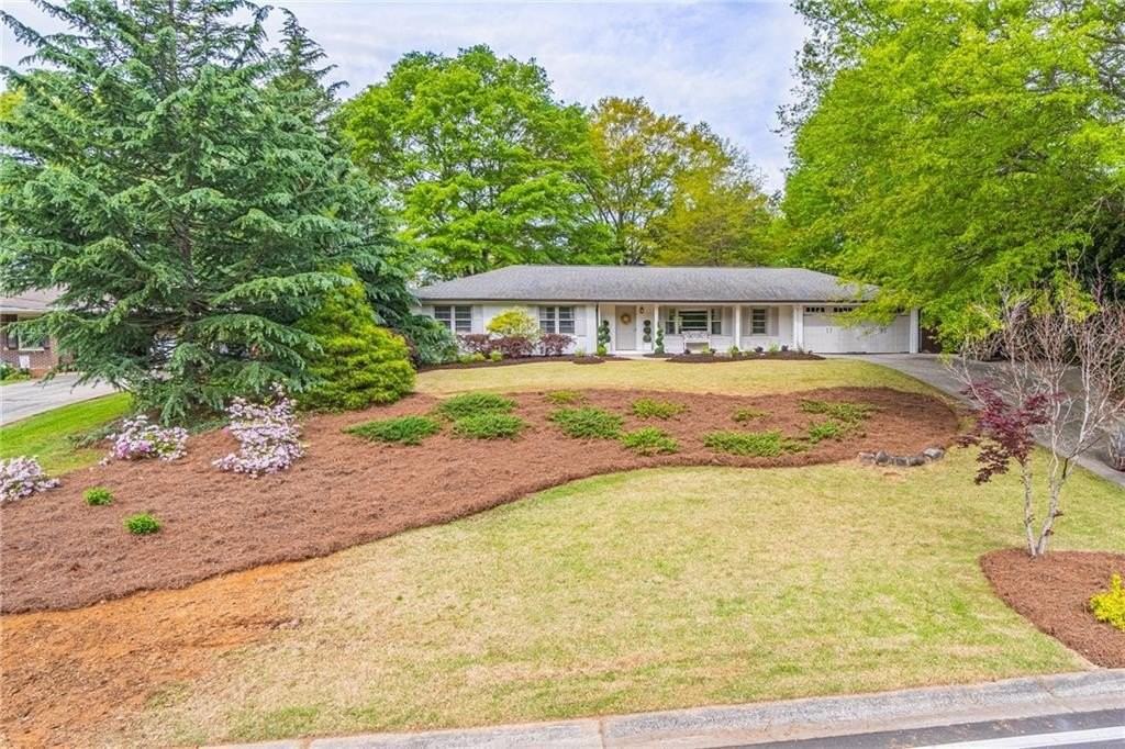 250 Wavetree Dr - Photo 3 of 36
