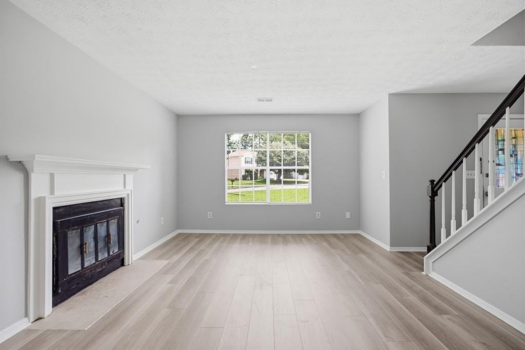 11240 Rotherick Dr - Photo 6 of 26