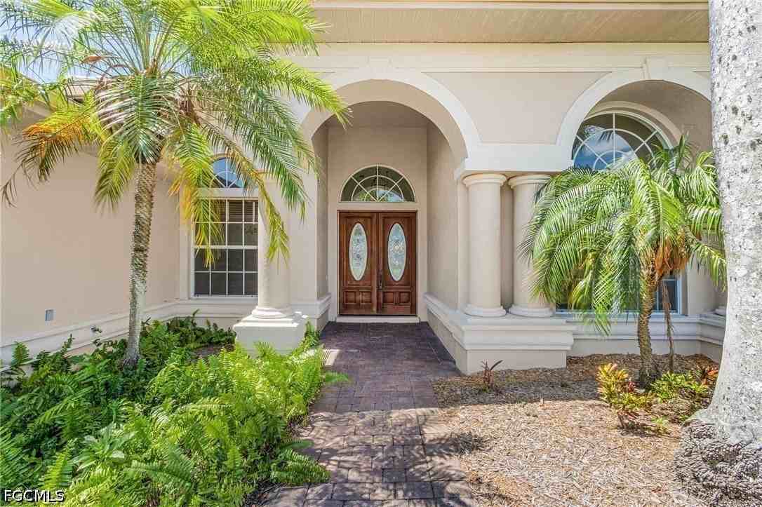 2822 Sw 49th Ter - Photo 4 of 35