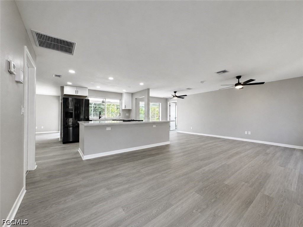 1815 Se 15th Ter - Photo 3 of 21