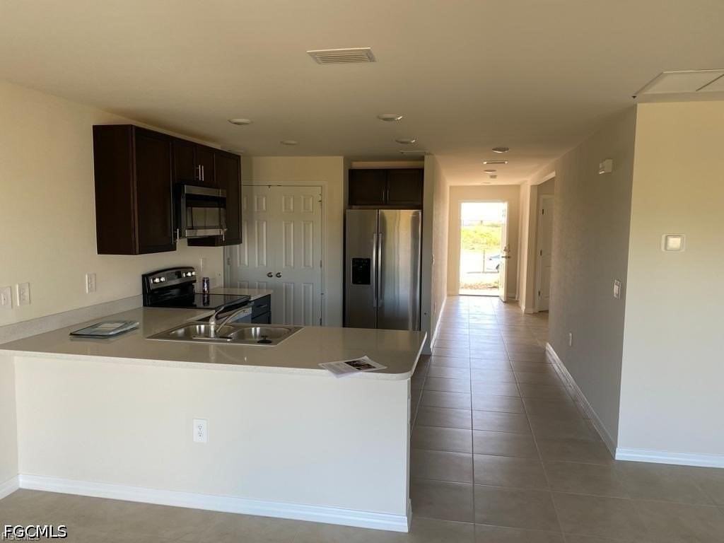 9013 , FL 3 IKE Court - Photo 5 of 7
