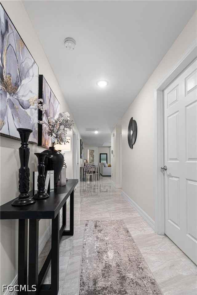 1137 Edgerton Ave - Photo 3 of 27