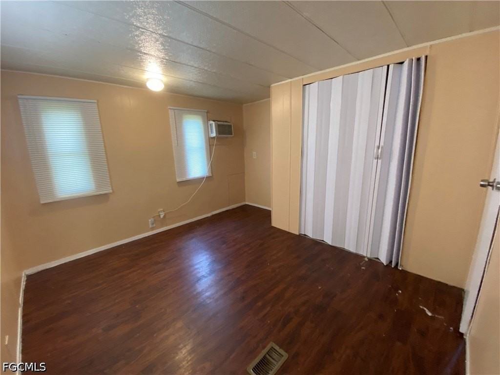2211 Cantor Ln - Photo 5 of 15