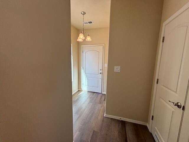 418 N Lala St - Photo 5 of 21