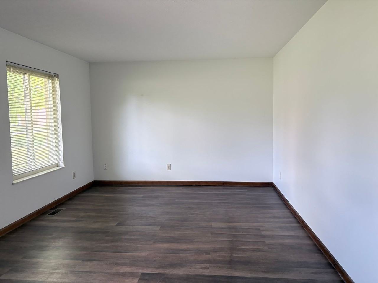 7343 Onyx Way - Photo 4 of 11