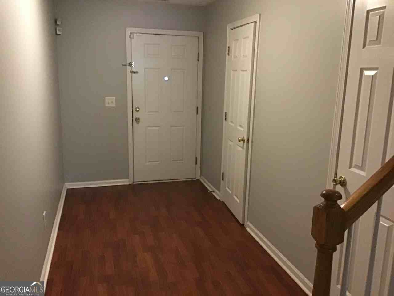 1859 Broadway St - Photo 2 of 9