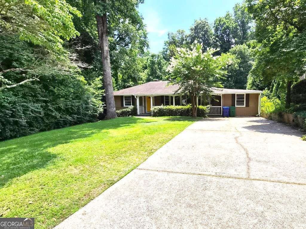 3022 Templewood Dr Ne - Photo 2 of 13