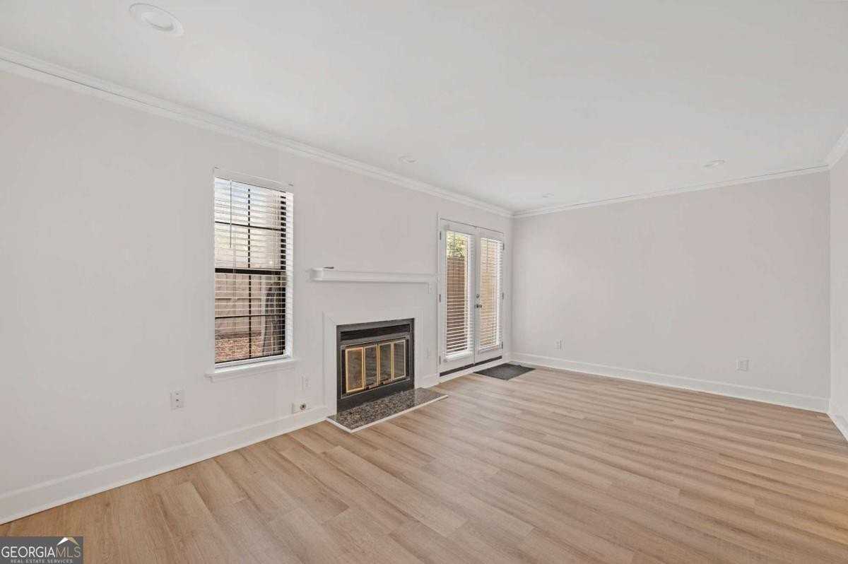 1771 Defoor Ave Nw #D - Photo 3 of 25