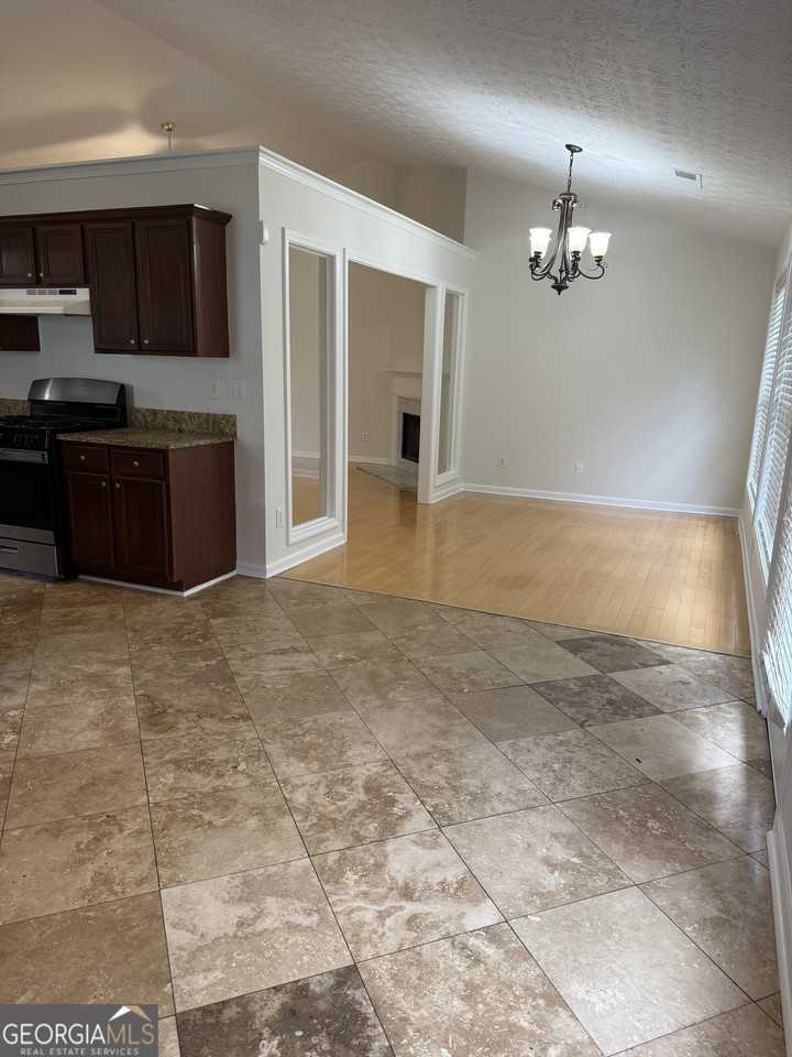 5386 Haverford Mill Cv - Photo 6 of 10