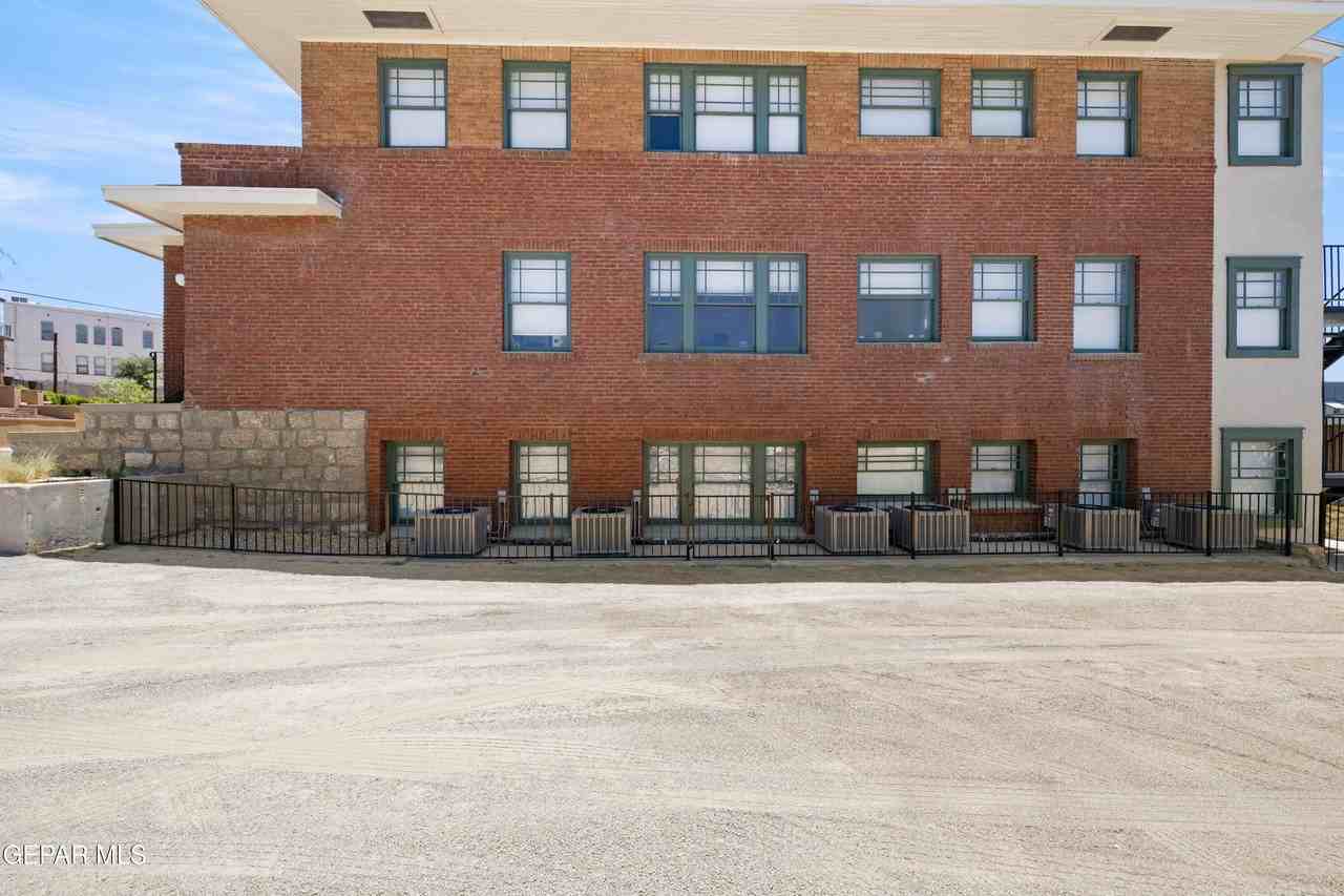 914 W Yandell Dr #1B - Photo 6 of 18