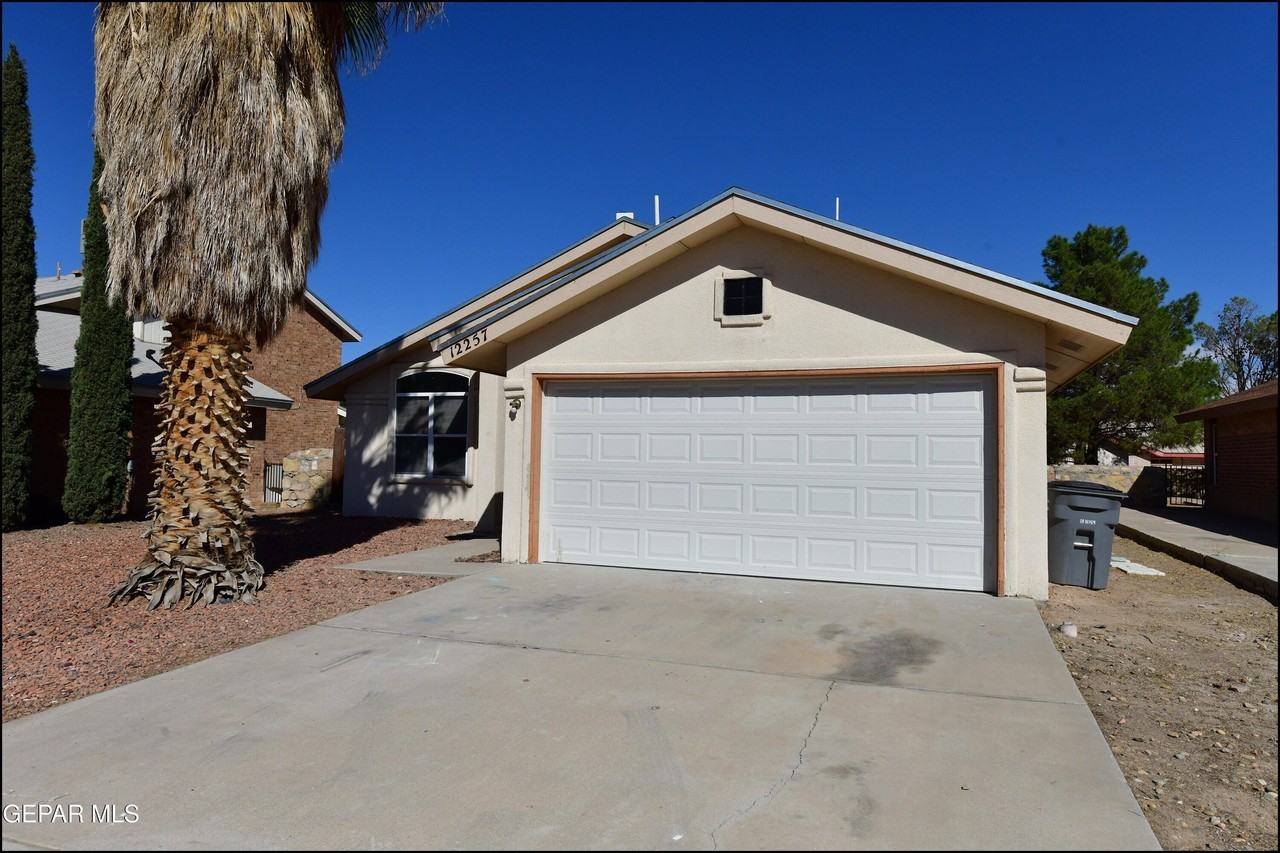 12257 Robert Dahl Dr - Photo 3 of 41