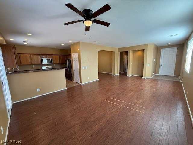 9288 Cabin Cove Ave - Photo 3 of 28