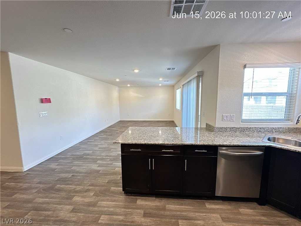 2750 Frosted Teal Ave - Photo 7 of 50