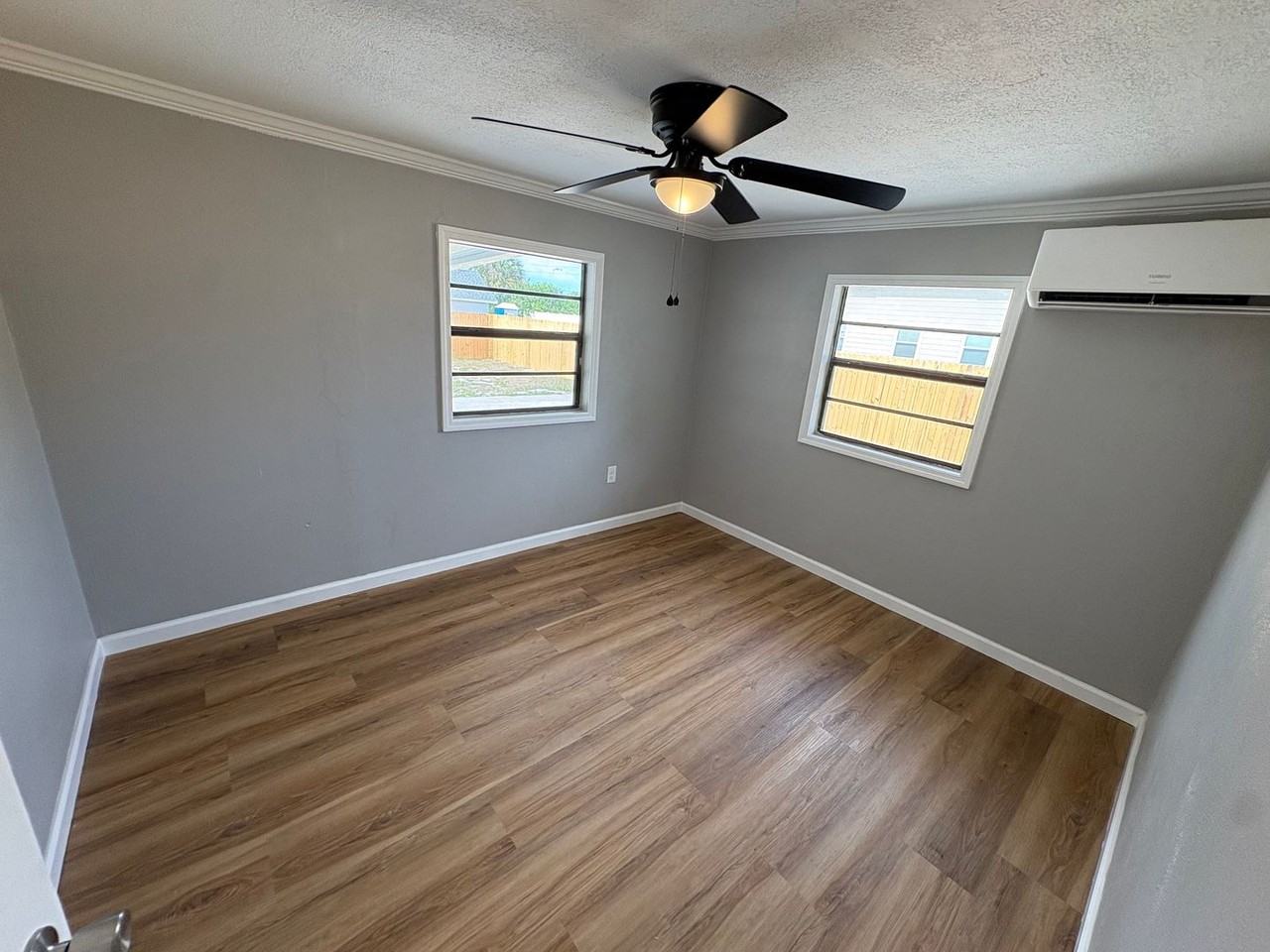 4021 Lake Saunders Dr - Photo 6 of 12