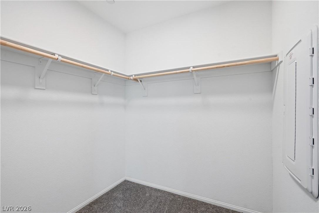 6126 Garden Oasis St - Photo 6 of 32