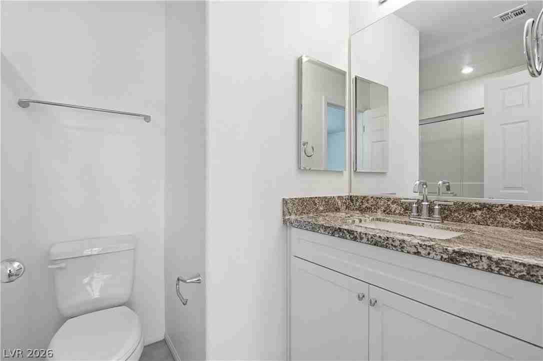 6126 Garden Oasis St - Photo 7 of 32