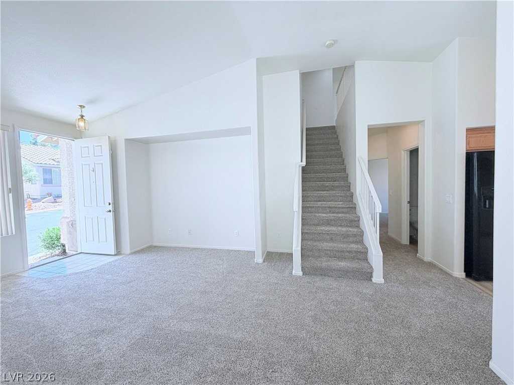 10404 Sloping Hill Ave - Photo 2 of 19
