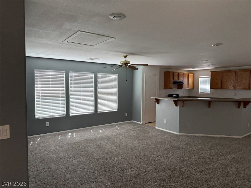 10039 Mystic Lake Ave - Photo 4 of 25