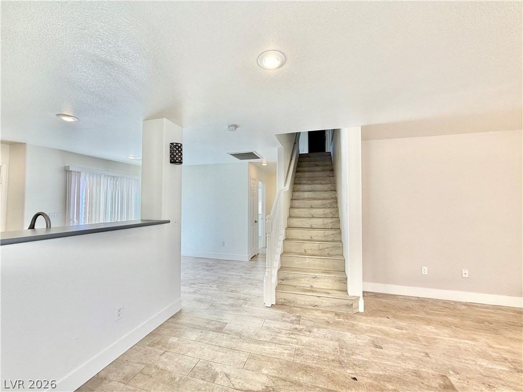 5863 Rose Tiara Dr - Photo 5 of 28
