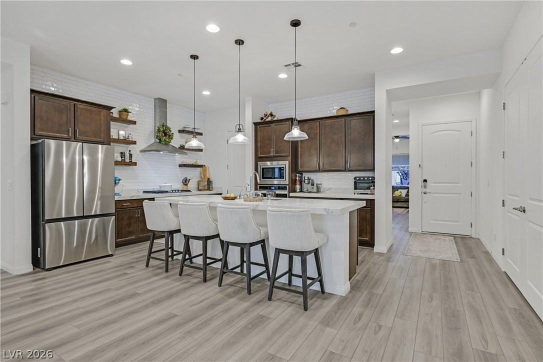 111 Ibiza Lake Dr - Photo 3 of 44