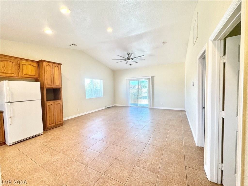 1071 Potro Ave #2 - Photo 4 of 15