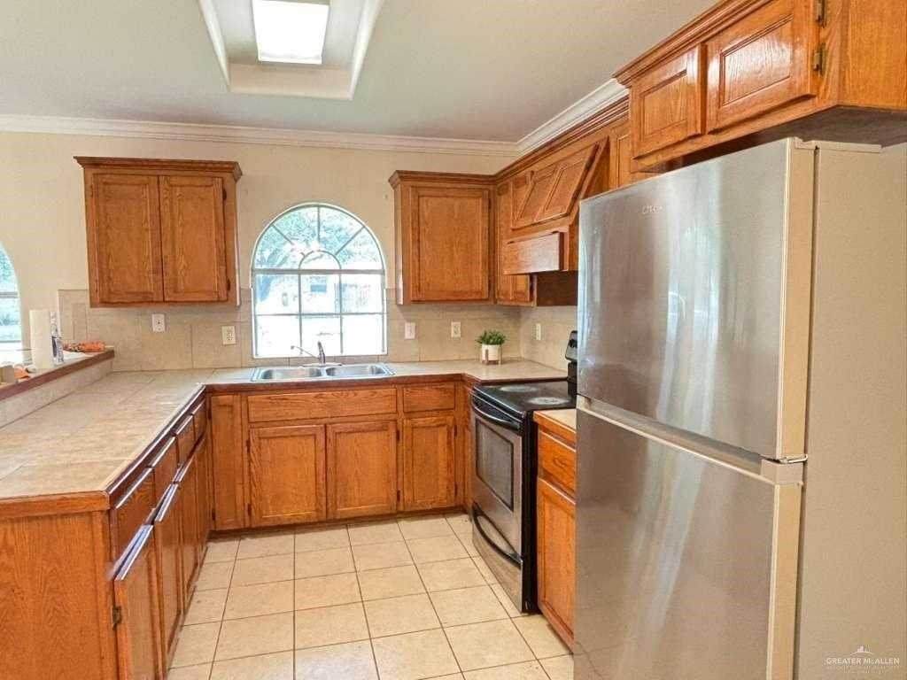 1510 Tampa St #3 - Photo 3 of 17