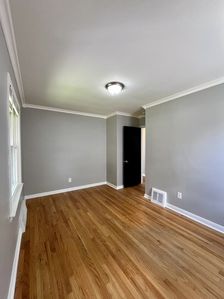 4131 Lafayette Blvd #1 - Photo 5 of 17