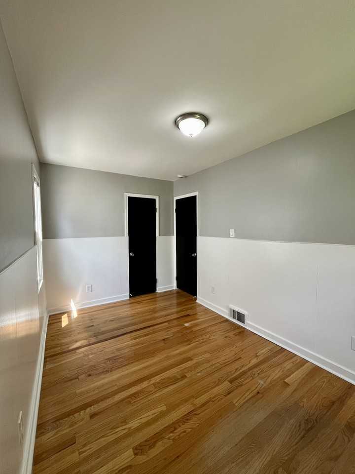 4131 Lafayette Blvd #1 - Photo 7 of 17