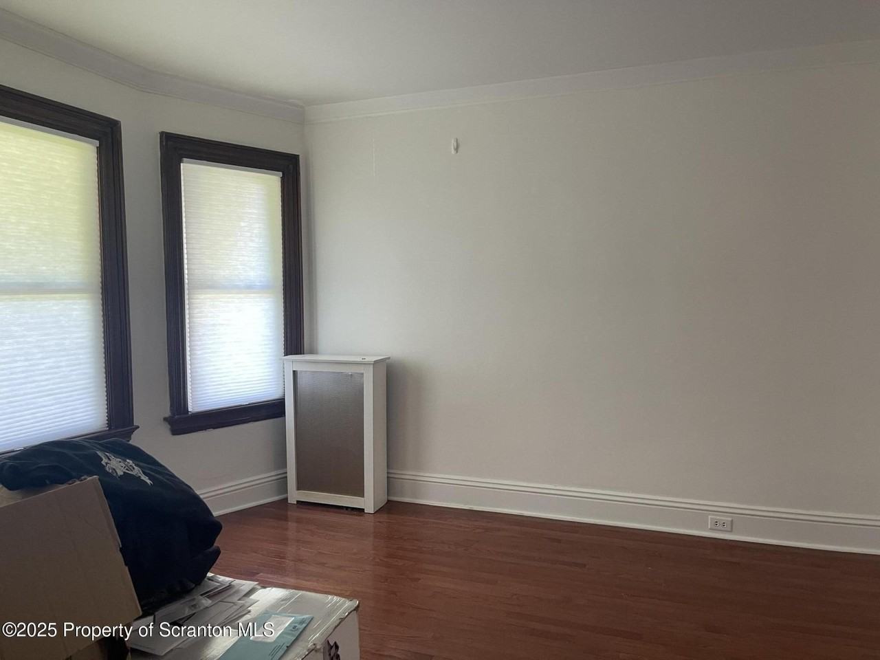 1218 Schlager St - Photo 5 of 16