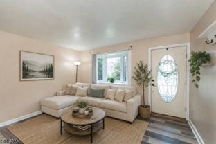 7 Hobart Pl - Photo 1 of 1