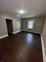 featured image of 9 Rosedale Ave Unit 2