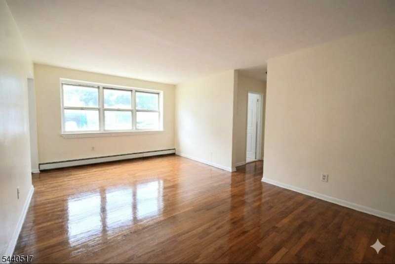 58 Underwood St #B7 - Photo 6 of 6