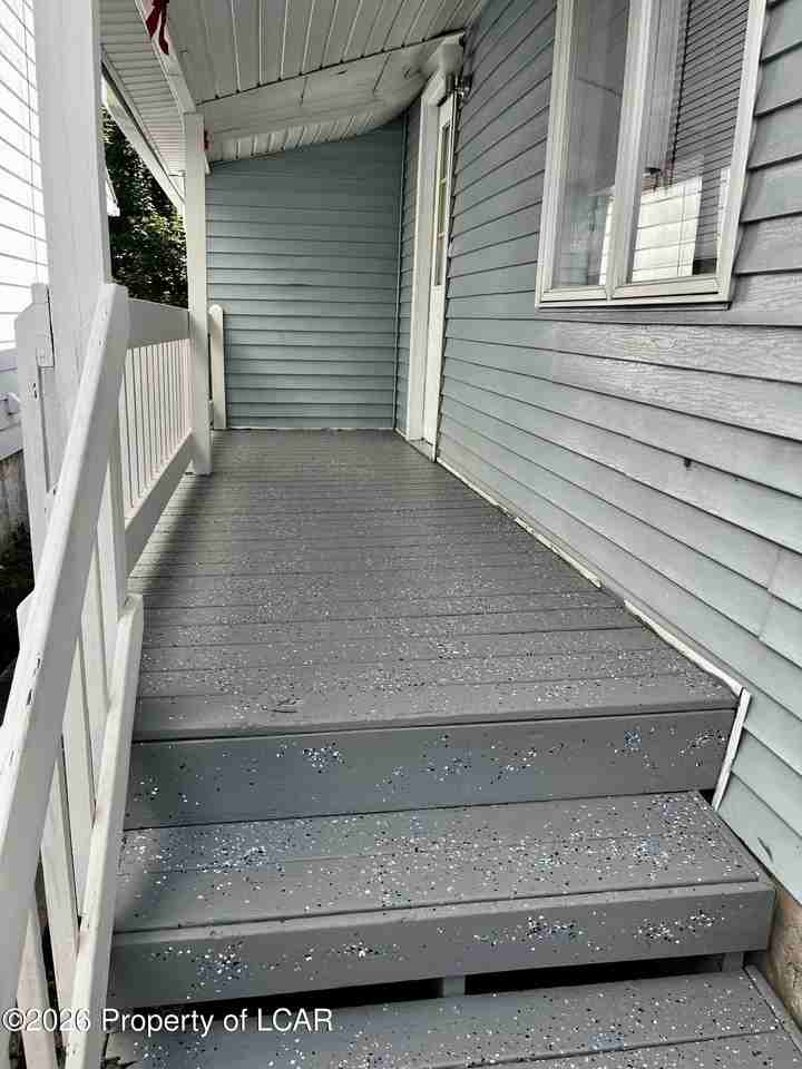 177 E Union St - Photo 2 of 14