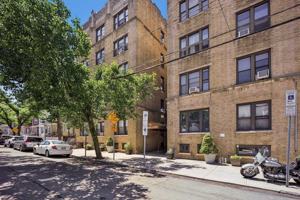 featured image of 429 Fairmount Ave #104