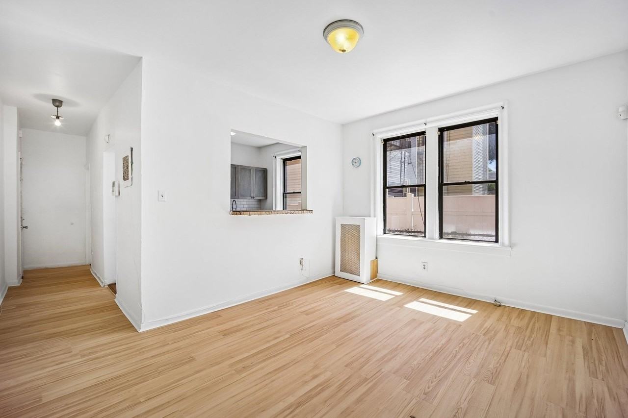 429 Fairmount Ave #104 - Photo 2 of 18