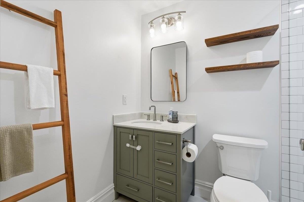 610 Madison St #1 - Photo 6 of 30