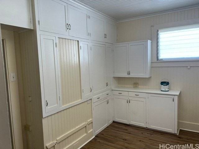3232 Brokaw St - Photo 4 of 15