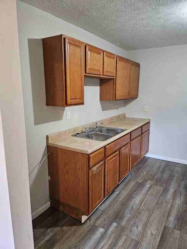 3305 Culverson Ave - Photo 5 of 13