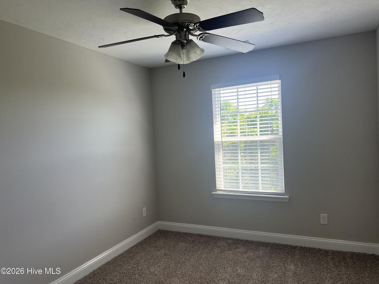 723 Benelli Ct - Photo 3 of 8