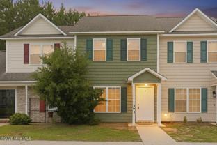 404 Springwood Dr - Photo 1 of 1