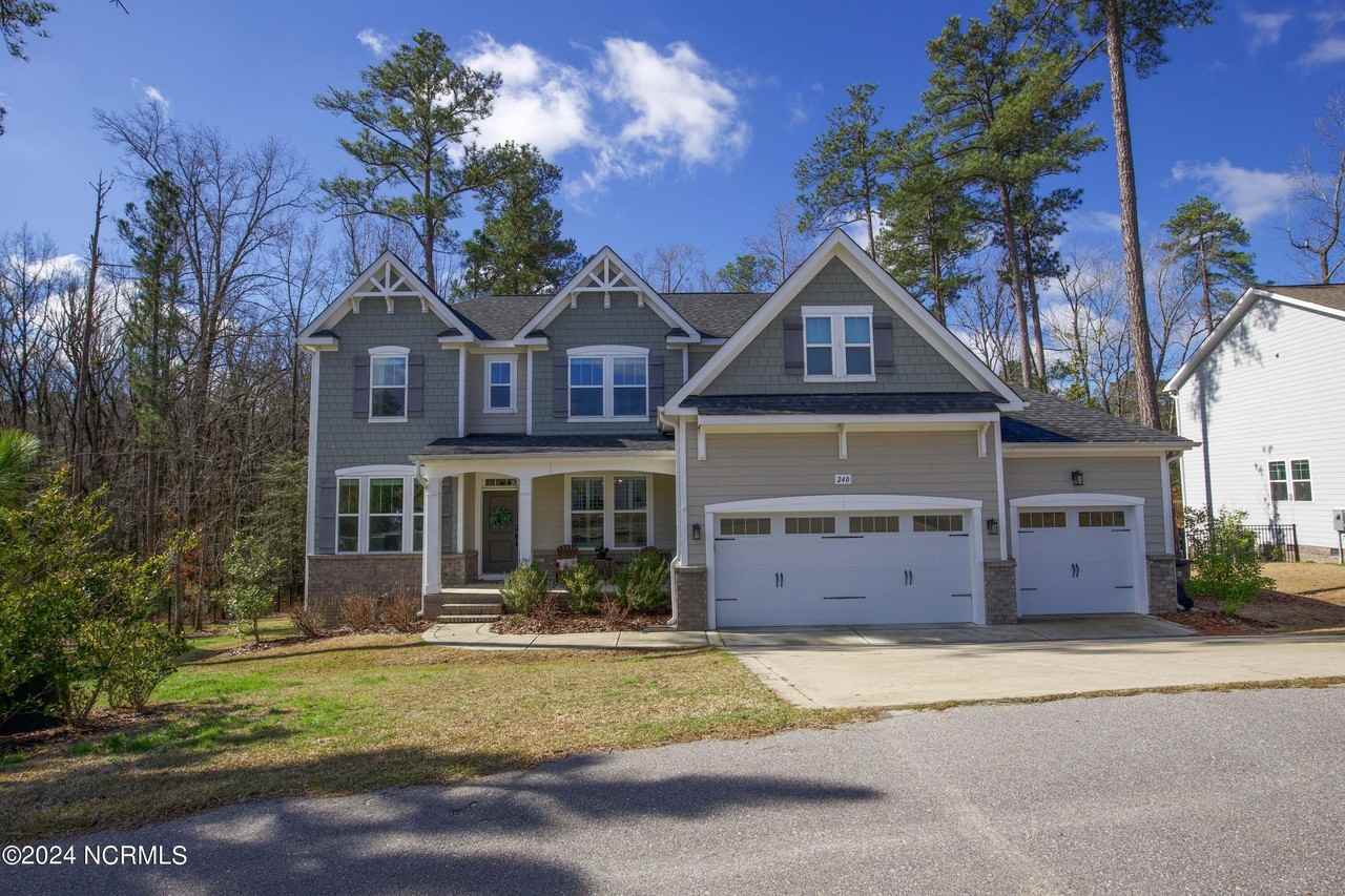 240 Parrish Ln
