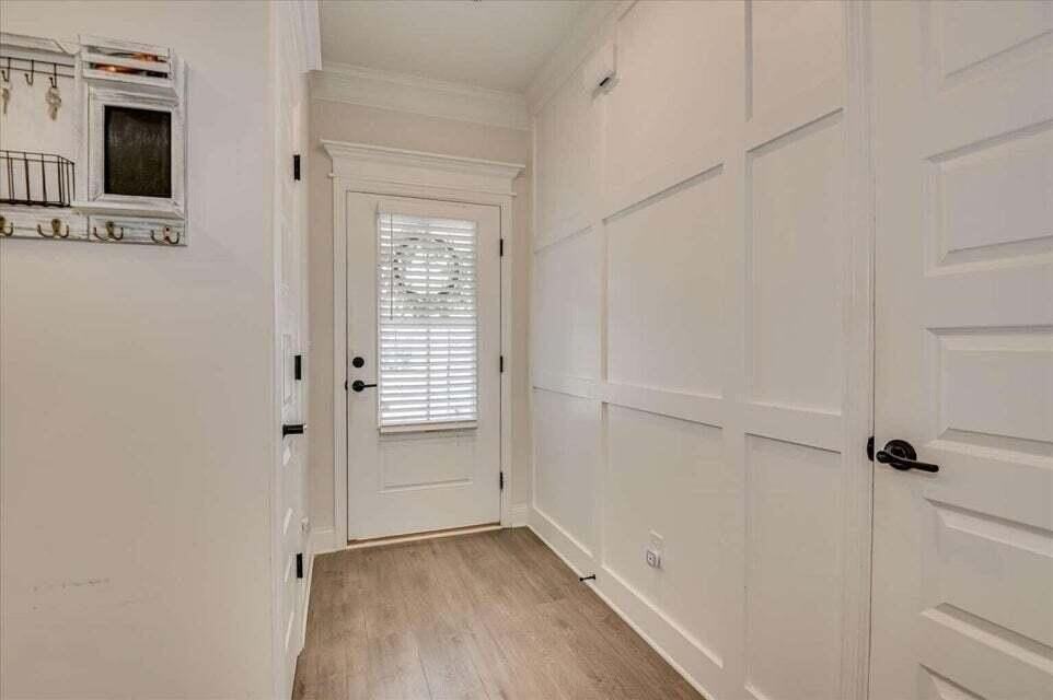 312 Sumac Trl - Photo 2 of 20