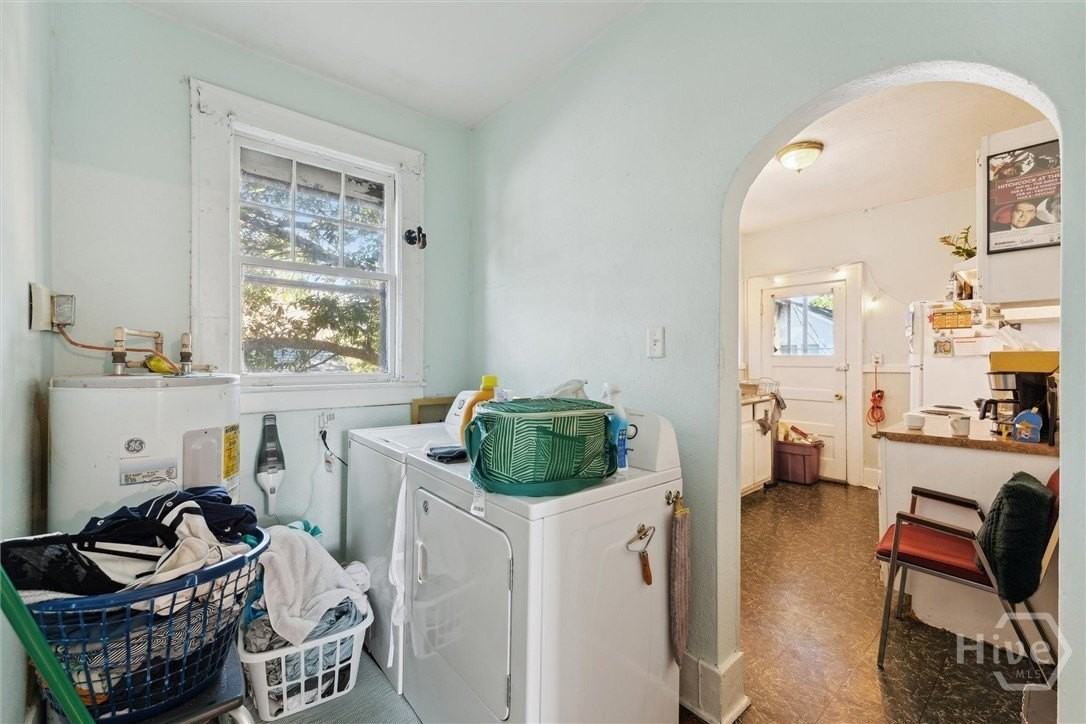 522 E 38th St #B - Photo 7 of 28