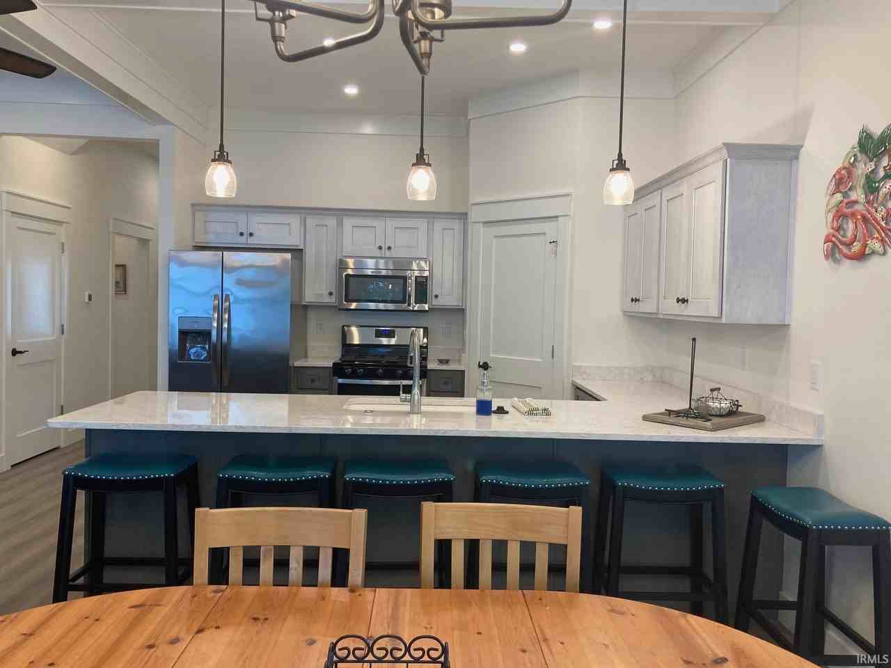 121 N Mulberry St - Photo 5 of 30