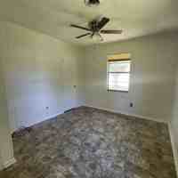 featured image of 302 Larsen St