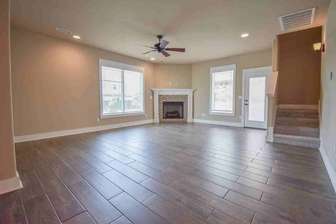 644 N Malbec Rd - Photo 6 of 25