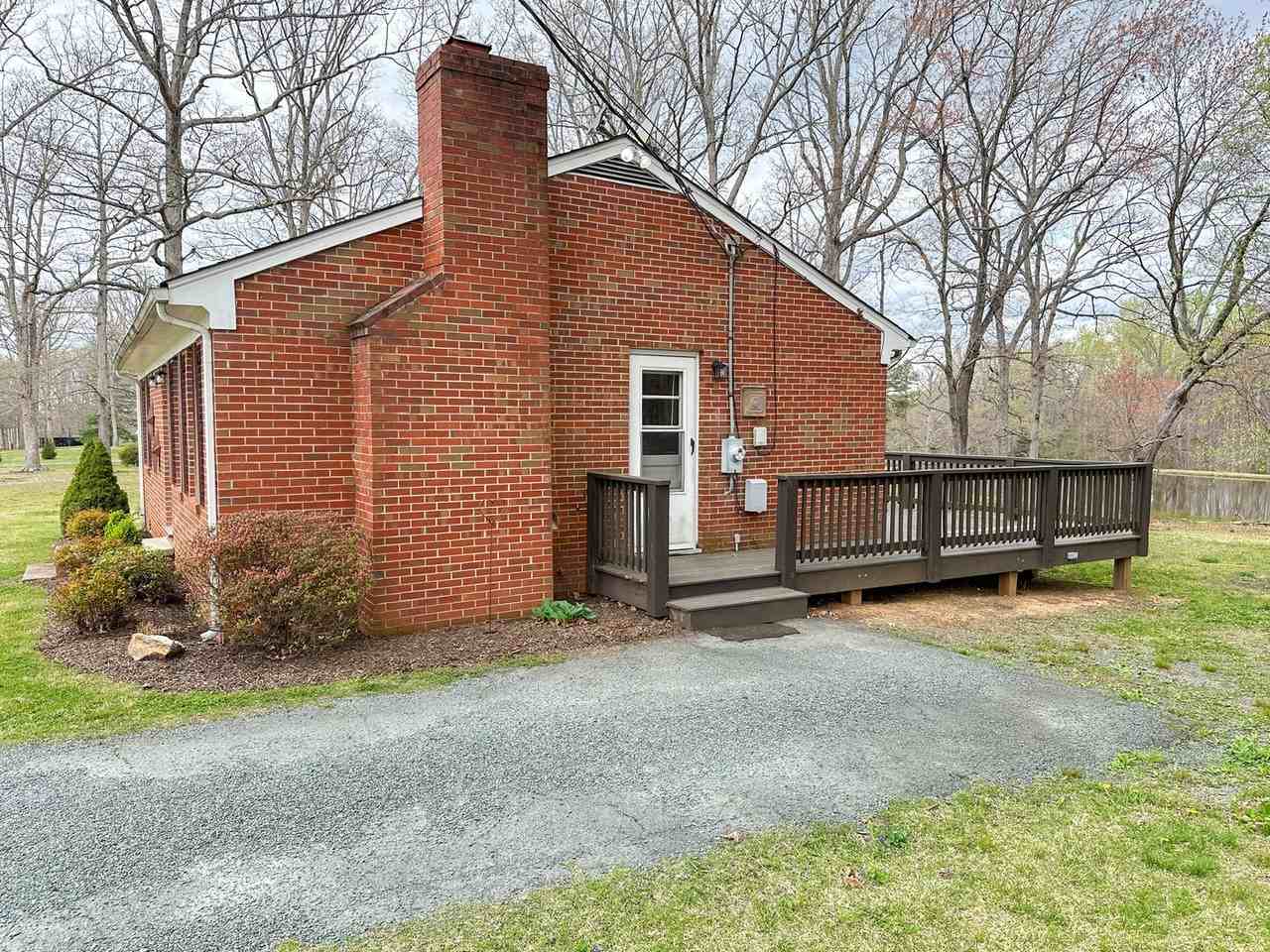 362 Edd Ridge Ln - Photo 4 of 16
