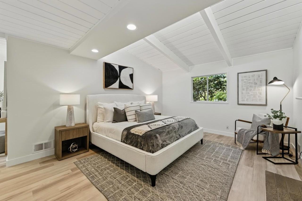 668 Georgia Avenue - Photo 4 of 4