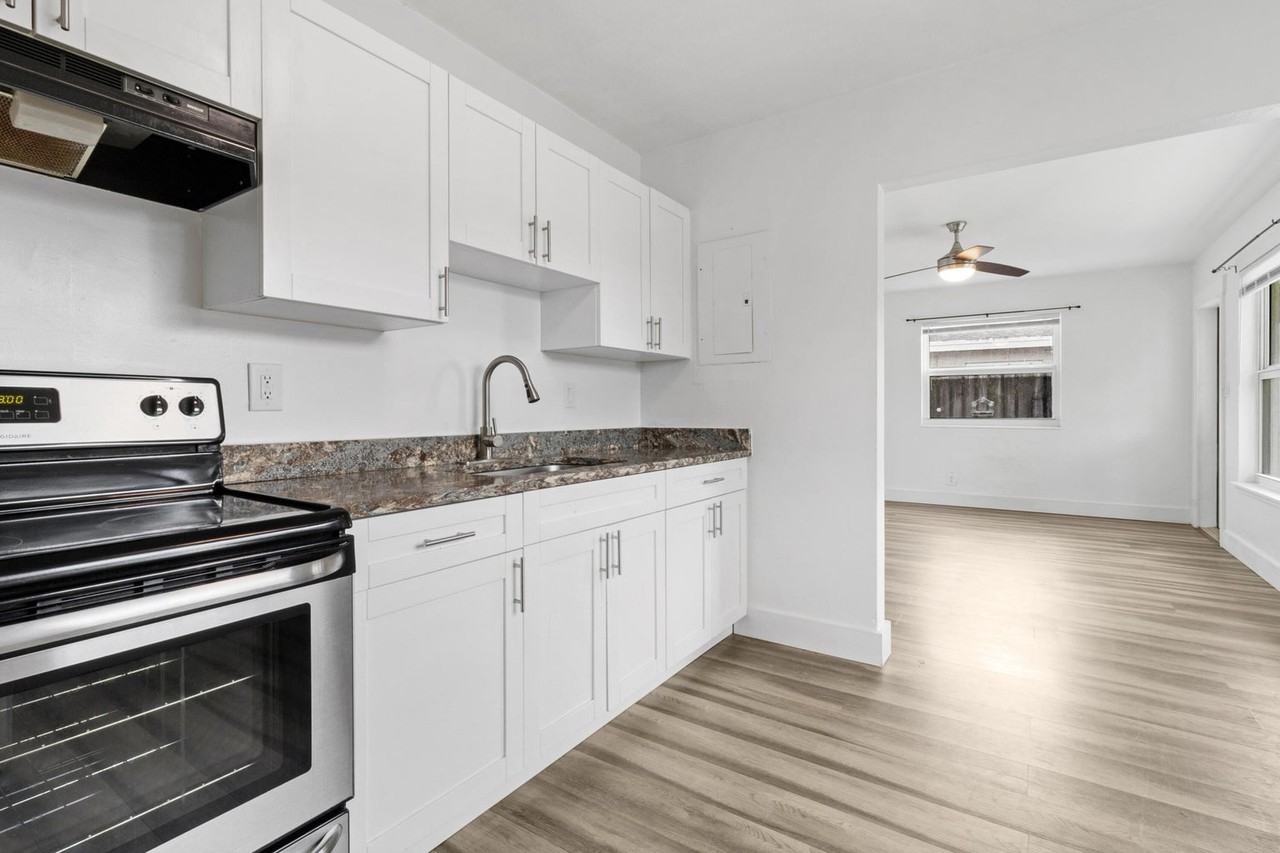 508 Ne 12th Ave - Photo 7 of 8